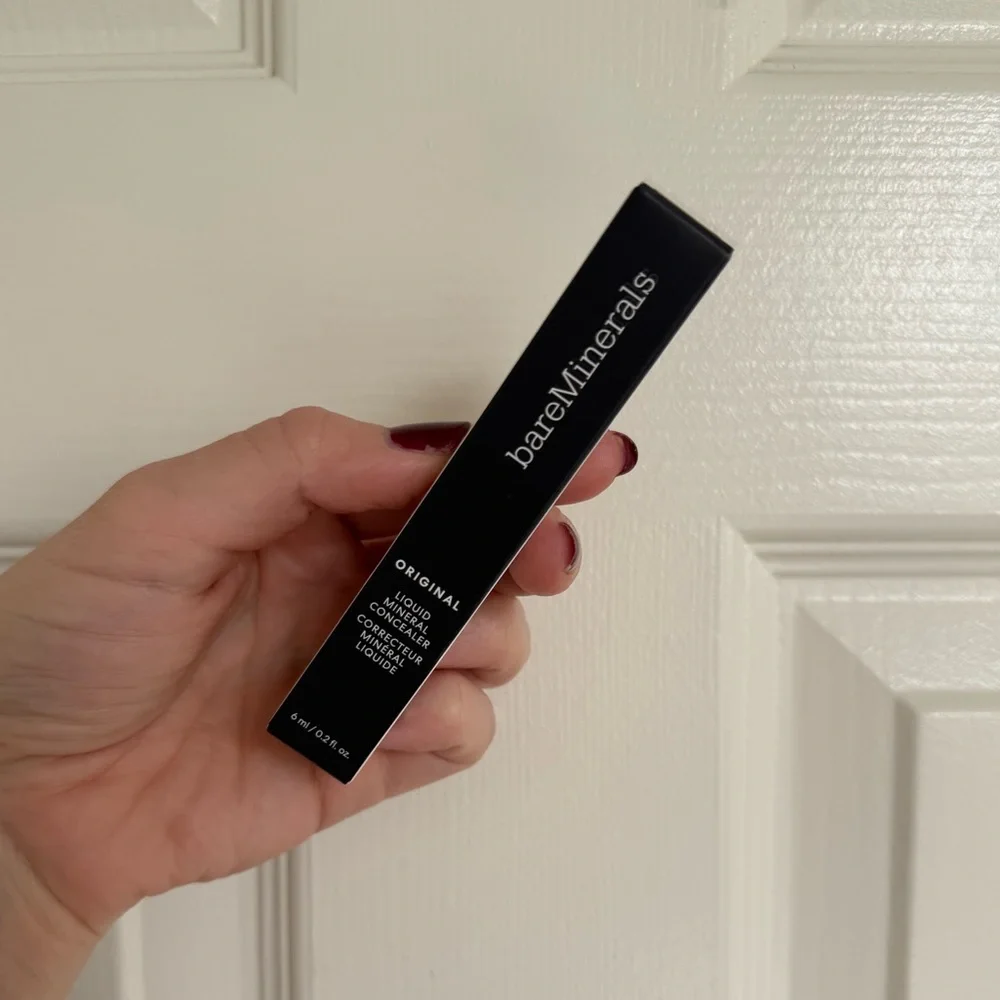 New BareMinerals Original Liquid Mineral Concealer - Light Medium NIB